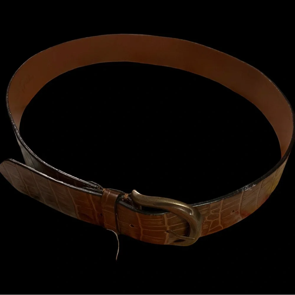 New Diba true Elegant Brown Crocodile-Embossed Belt‎